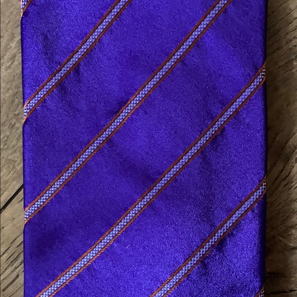 Tie - Picture 4 of 5